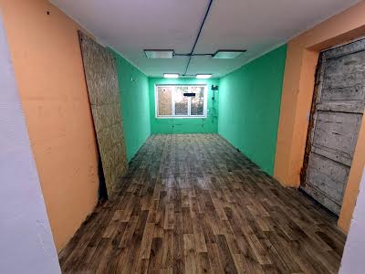 комерційна за адресою Івана Федорова вул., 31