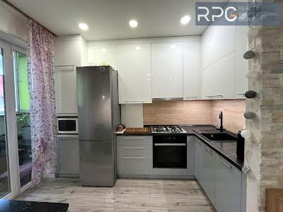 квартира за адресою Тарасівська вул., 9