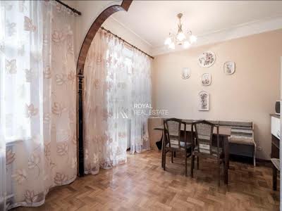 квартира за адресою Круглоуніверситетська вул., 17
