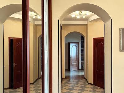 квартира за адресою Володимира Івасюка просп. (Героїв Сталінграду), 10-А