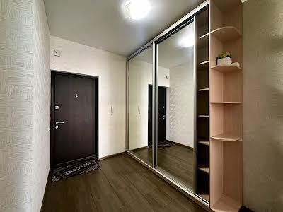 квартира за адресою Регенераторна вул., 4