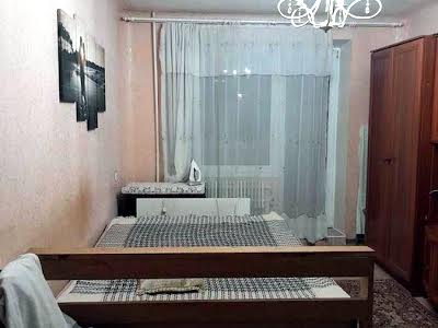 квартира по адресу Гвардейцев-Широнинцев ул., 11в