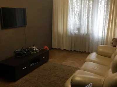 квартира по адресу Олега Мудрака ул. (Генерала Наумова), 37