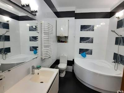 квартира по адресу Олимпийская ул., 10б