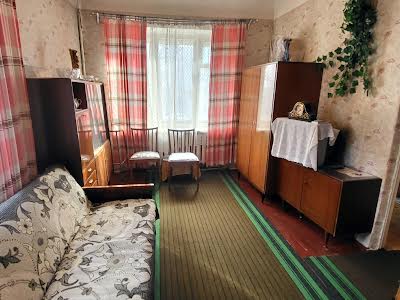 квартира за адресою Набережно-Лугова вул., 5