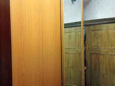 квартира по адресу Днепроводская ул., 13/1