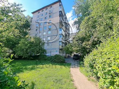 квартира за адресою Ушинського вул., 18