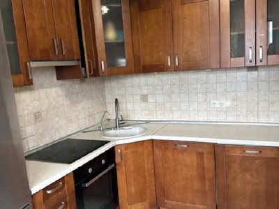 квартира по адресу Героев Днепра ул., 38-Е