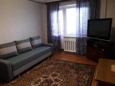 квартира за адресою Щорса, 33