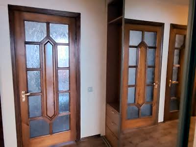 квартира за адресою Мілютенка вул., 17А