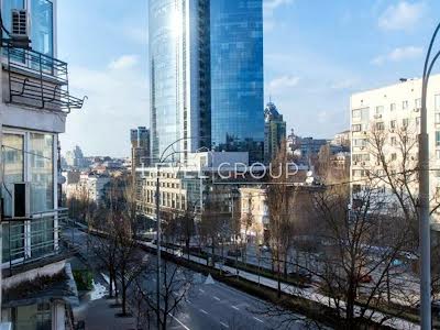 квартира по адресу Леси Украинки бульв., 10