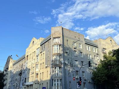 квартира за адресою Хорива вул., 22/28