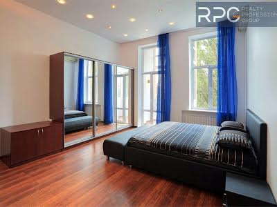 квартира за адресою Велика Житомирська вул., 23