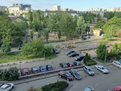 квартира по адресу Машиностроителей ул., 17А