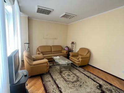коммерческая по адресу Красиловская ул., 9