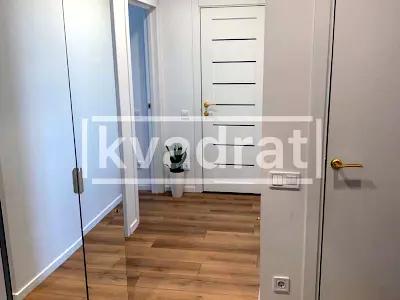 квартира за адресою Дніпровська набережна вул., 18-А