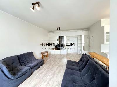 квартира по адресу Урловская ул., 23