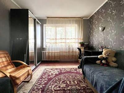 квартира за адресою Київ, Роздільна вул., 17