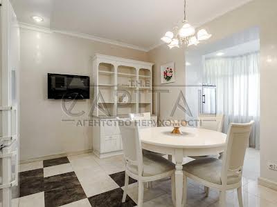 квартира по адресу Кропивницкого ул., 8