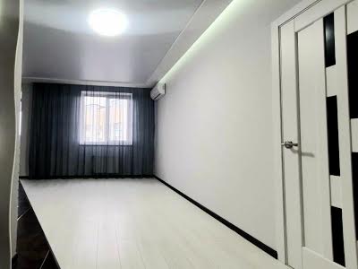 квартира по адресу с. Софиевская борщаговка, Боголюбова ул., 33