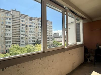 квартира за адресою Милославська вул., 19-А