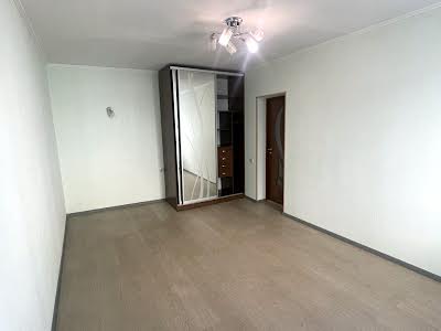 квартира за адресою Костянтинівська вул., 21