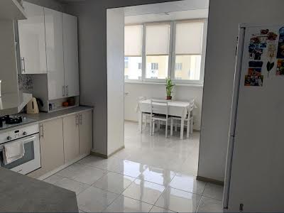 квартира по адресу Боголюбова ул., 37