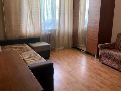 квартира за адресою Дмитра Луценка вул. (Крейсера 