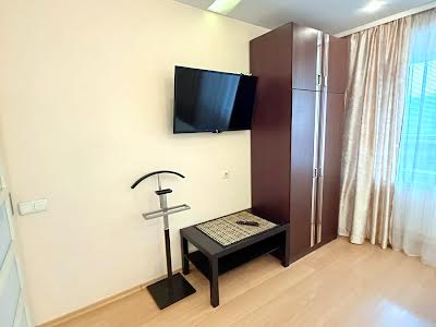 квартира за адресою Антоновича вул. (Горького), 88