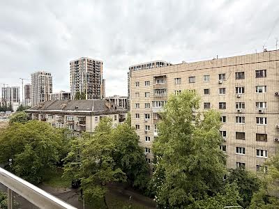квартира по адресу Василия Тютюнника ул. (Анрі Барбюса), 53