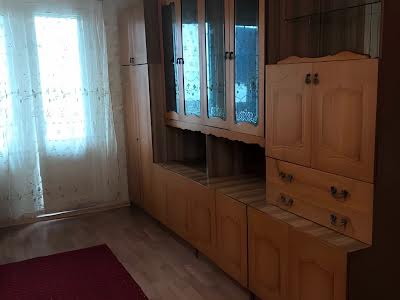 квартира за адресою Рональда Рейгана вул., 9-Г