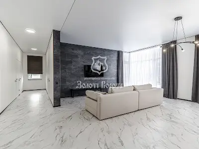 дом по адресу Шкільна, 2