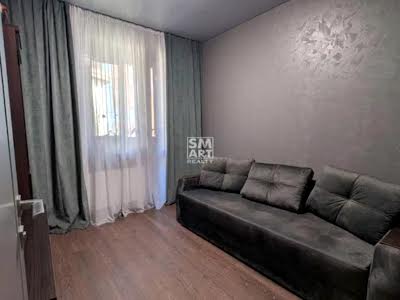 квартира за адресою Осіння вул., 38а