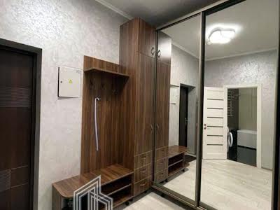 квартира за адресою Київ, Трускавецька вул., 4-Б