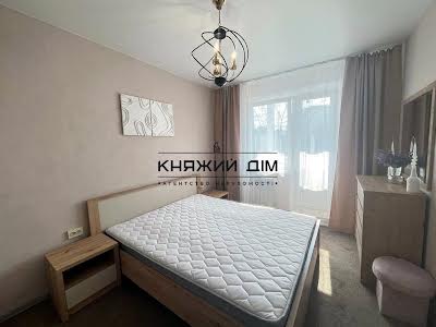 квартира за адресою Ярослава Івашкевича вул., 5