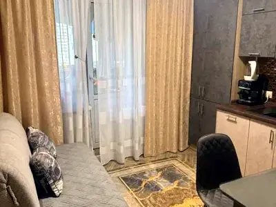 квартира за адресою Теплична вул., 38
