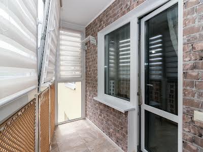 квартира за адресою Берковецька вул., 6А