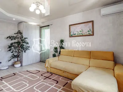 квартира за адресою Миколи Лаврухіна вул., 16