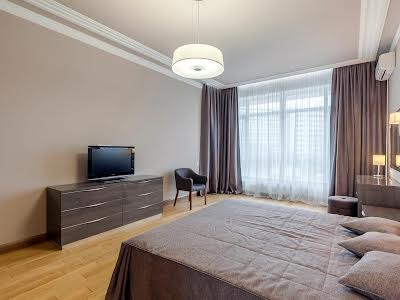 квартира по адресу Кловский спуск (Кловський), 7