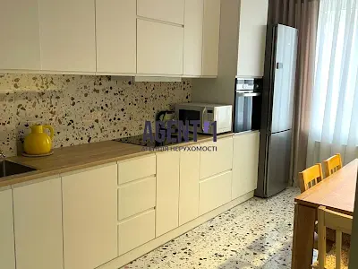 квартира по адресу с. Софиевская борщаговка, Соборная ул., 66
