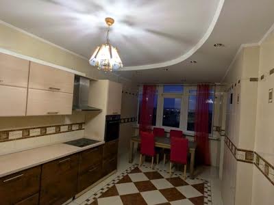 квартира по адресу Верховной Рады бульв., 14-Б