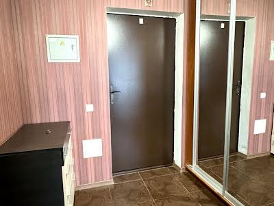 квартира за адресою Бровари, Симона Петлюри вул. (Черняховського), 36-Б