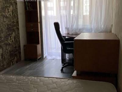 квартира за адресою Київ, Драгоманова вул., 2-А
