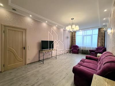 квартира за адресою Дарницький бульв., 8-В