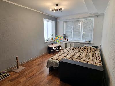 квартира по адресу Київська ул., 8