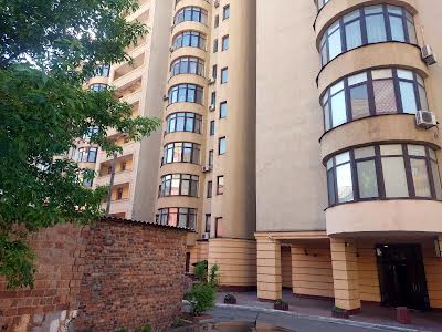 квартира за адресою Дмитрівська вул., 69