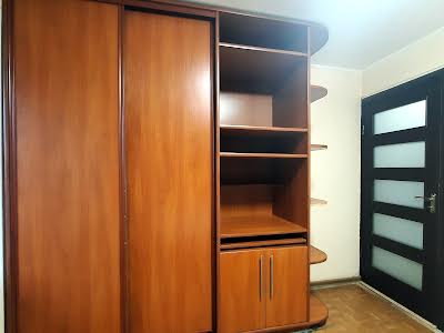 квартира за адресою Антоновича вул. (Горького), 152