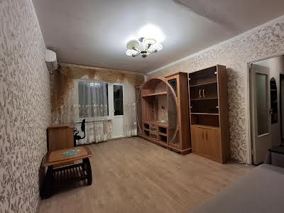 квартира за адресою Олександра Мишуги вул., 1/4