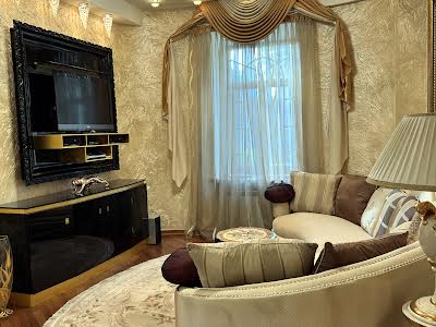 квартира по адресу Лютеранская ул., 8