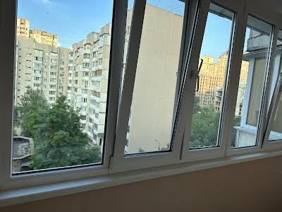 квартира по адресу Василия Стуса ул., 28